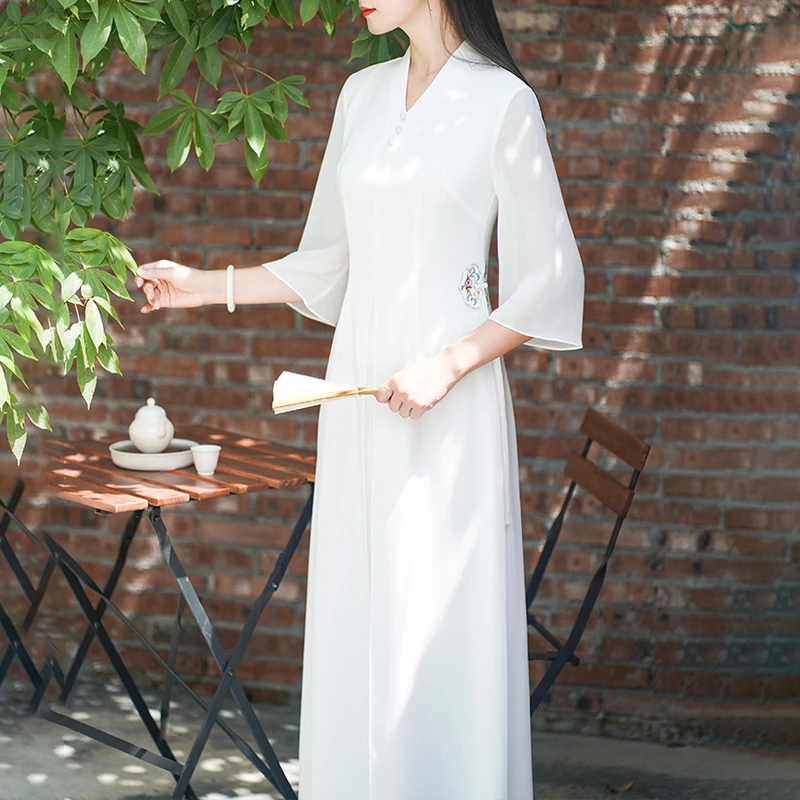 2025春夏新款中国风超仙时尚真丝桑蚕丝连衣裙绣花修身显瘦长裙子