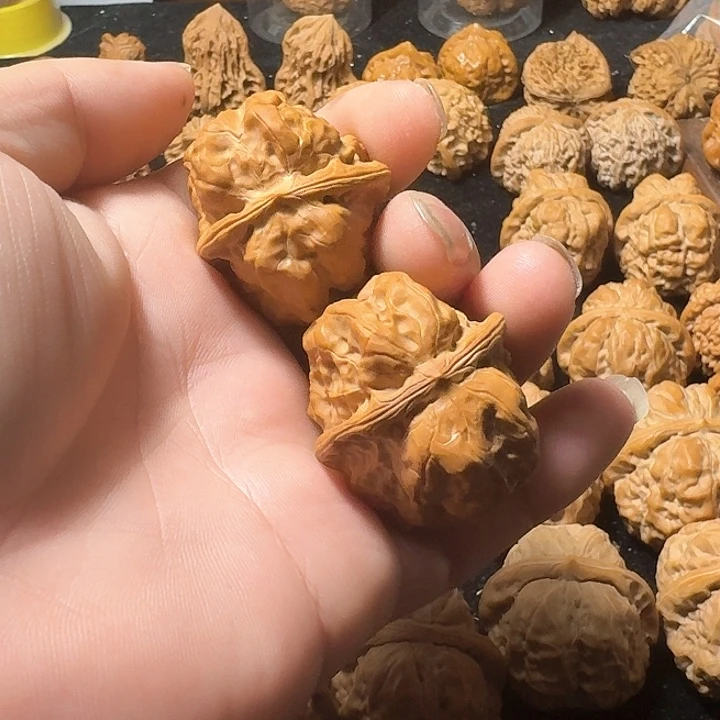 吊坠文玩核桃L***g