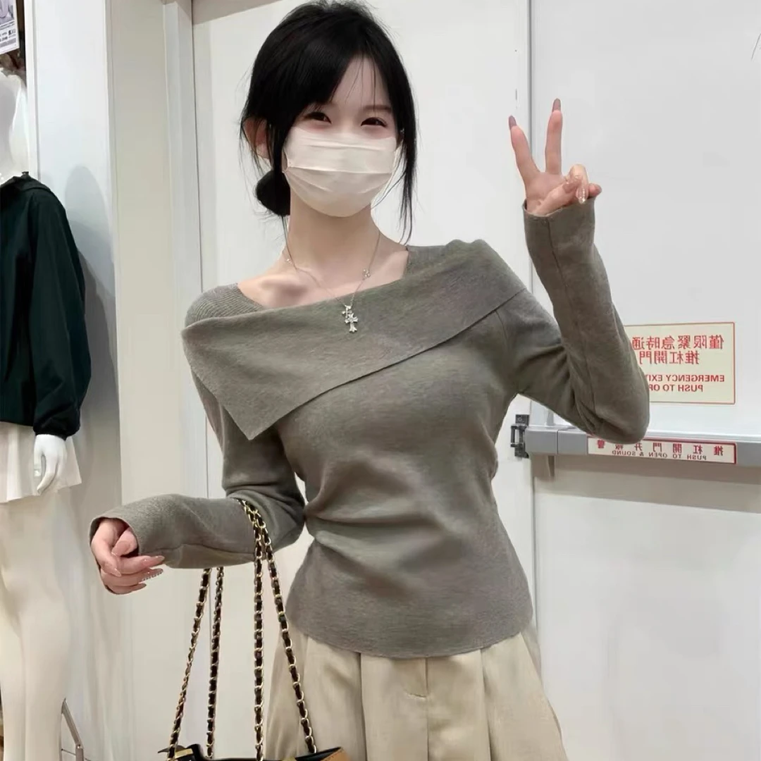 绿色针织衫长袖新款洋气显瘦百搭打底衫上衣(以直播间为准)A304