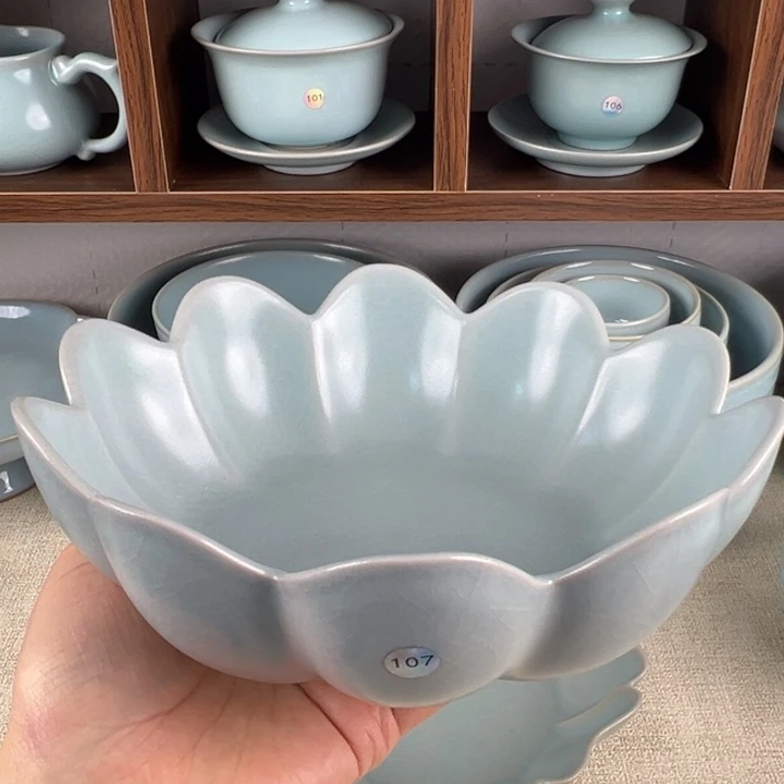 瓷摆件仿古釉莲瓣盘编号107微瑕