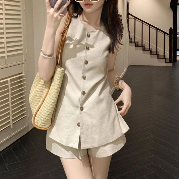 5503时尚夏季两件套女夏季简约通勤马甲短裤穿搭一整套气质优雅款