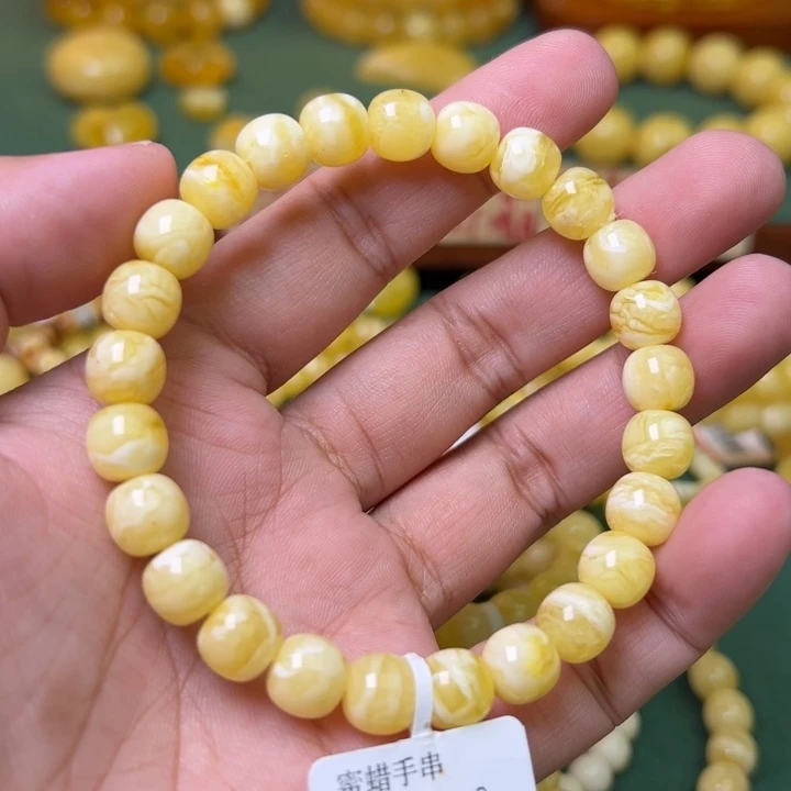 蜜蜡未镶嵌珠宝奇石