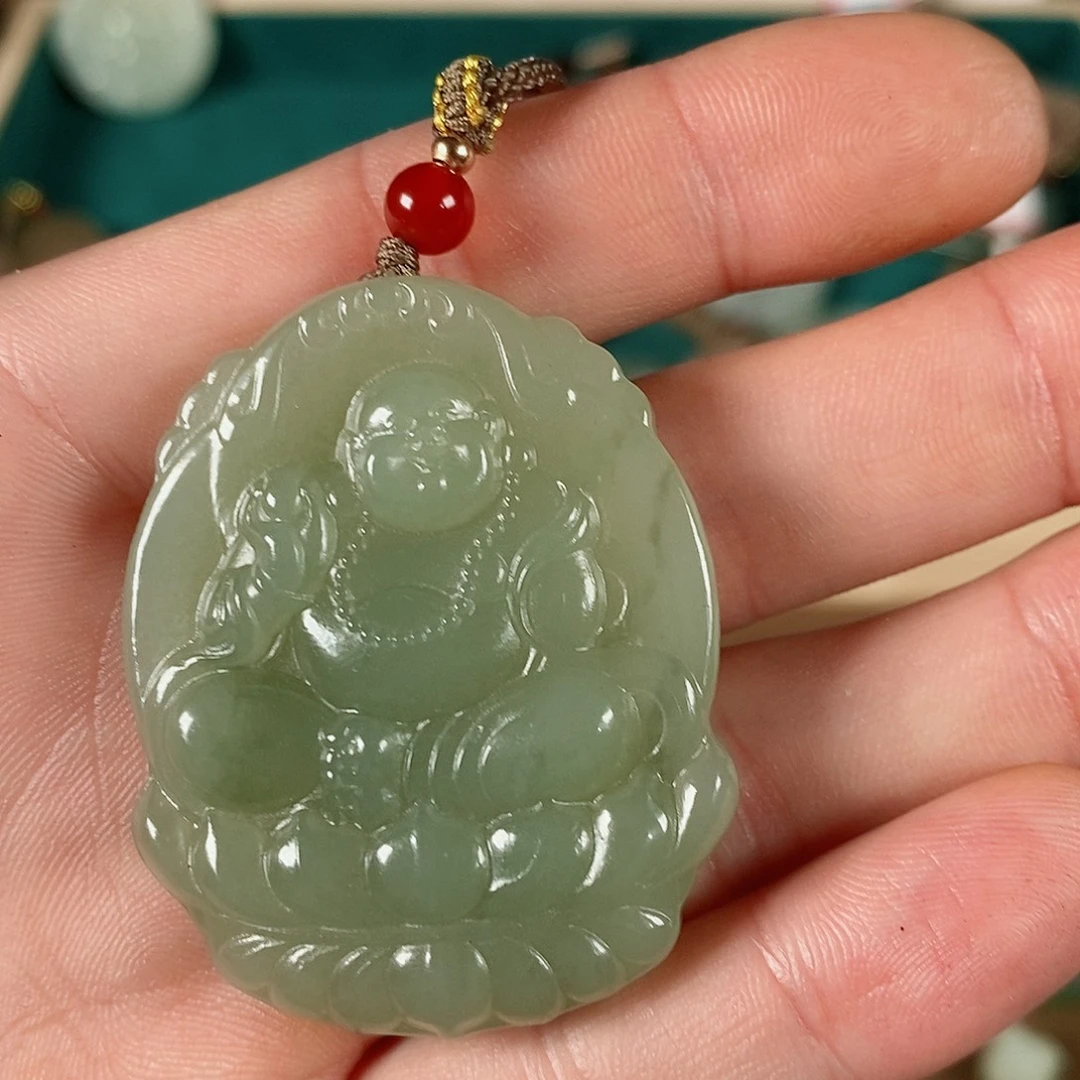 和田玉（糖玉）未镶嵌颈饰