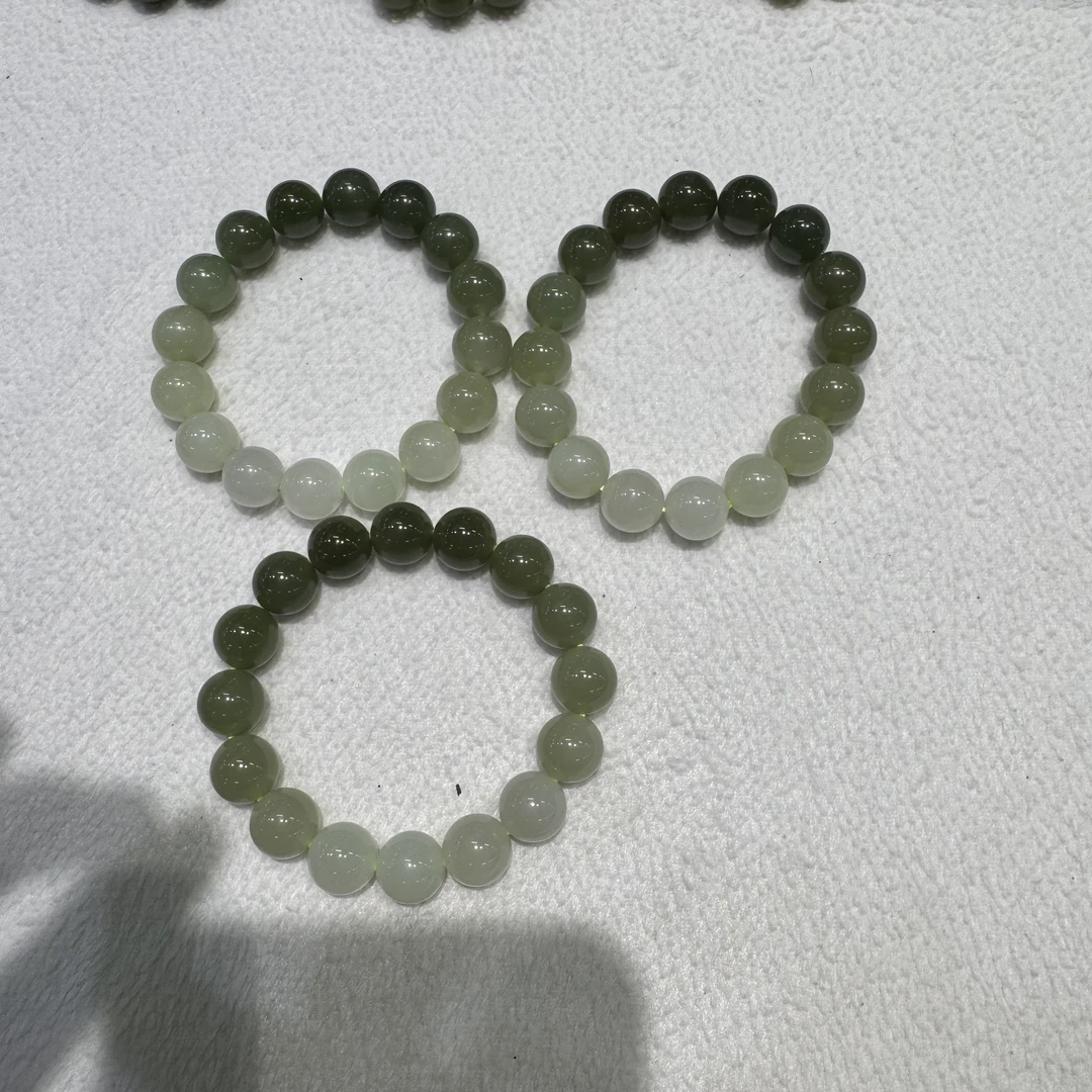和田玉青海料湖水绿渐变手串12mm多样性拍一发一