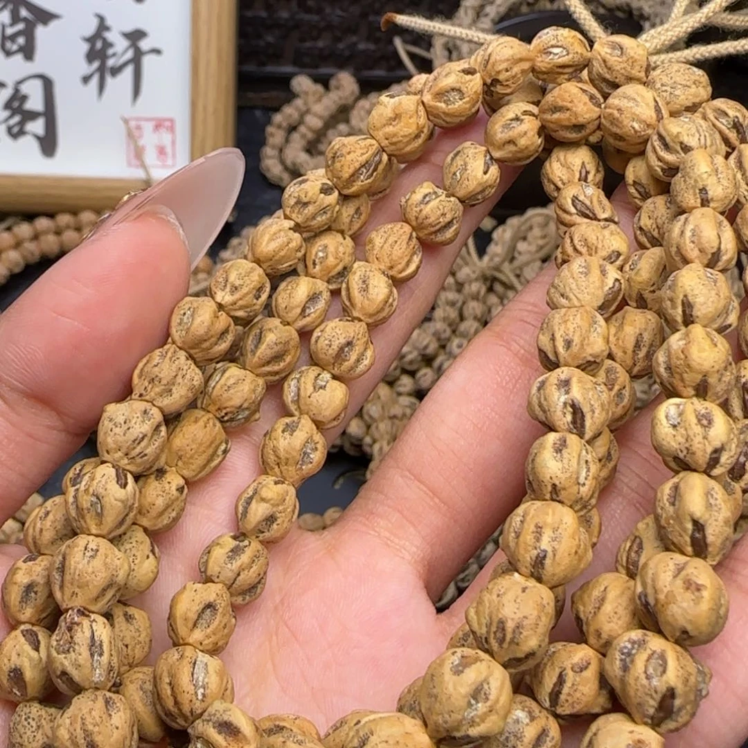 柏香籽/百香籽吊坠周****看