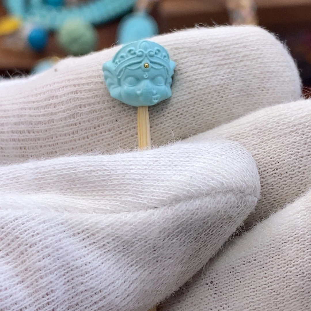 未镶嵌绿松石珠宝奇石