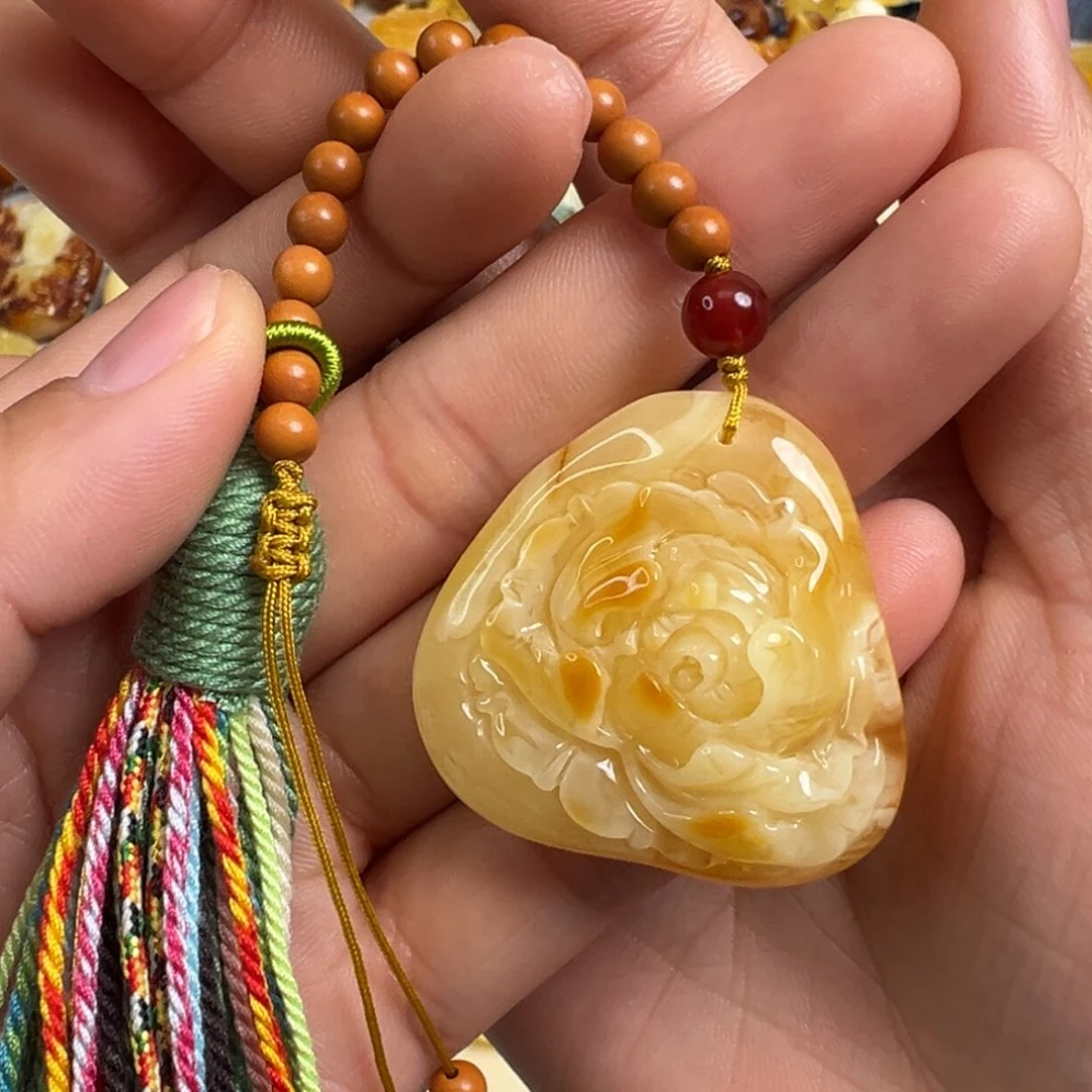 蜜蜡未镶嵌裸石微瑕