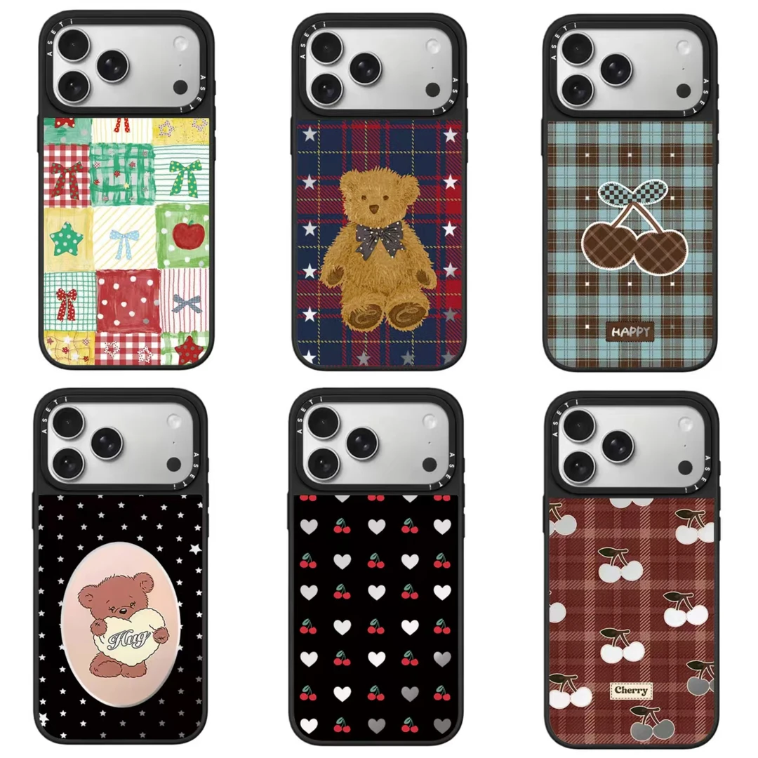 【达人专属】镜面新款秋冬氛围小熊樱桃格纹适用苹果iPhone手机壳