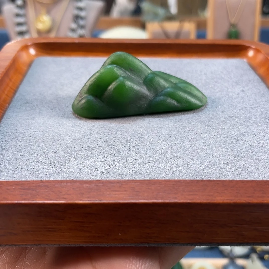 和田玉摆件未镶嵌C****?