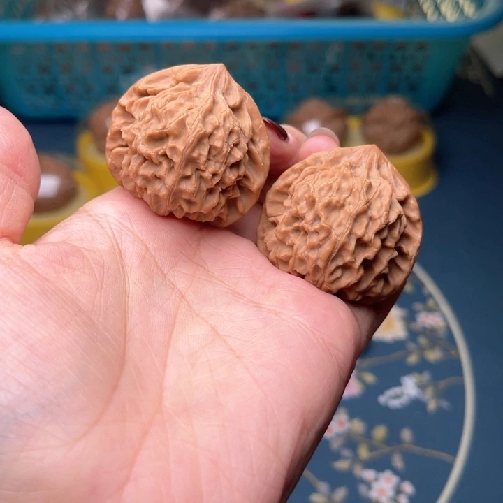 文玩核桃把件38龙门涧