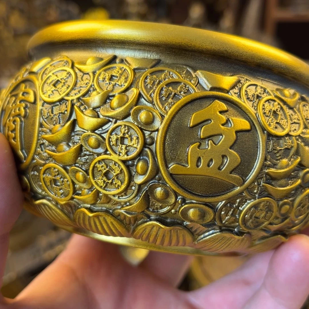 铜器工艺精湛制作
