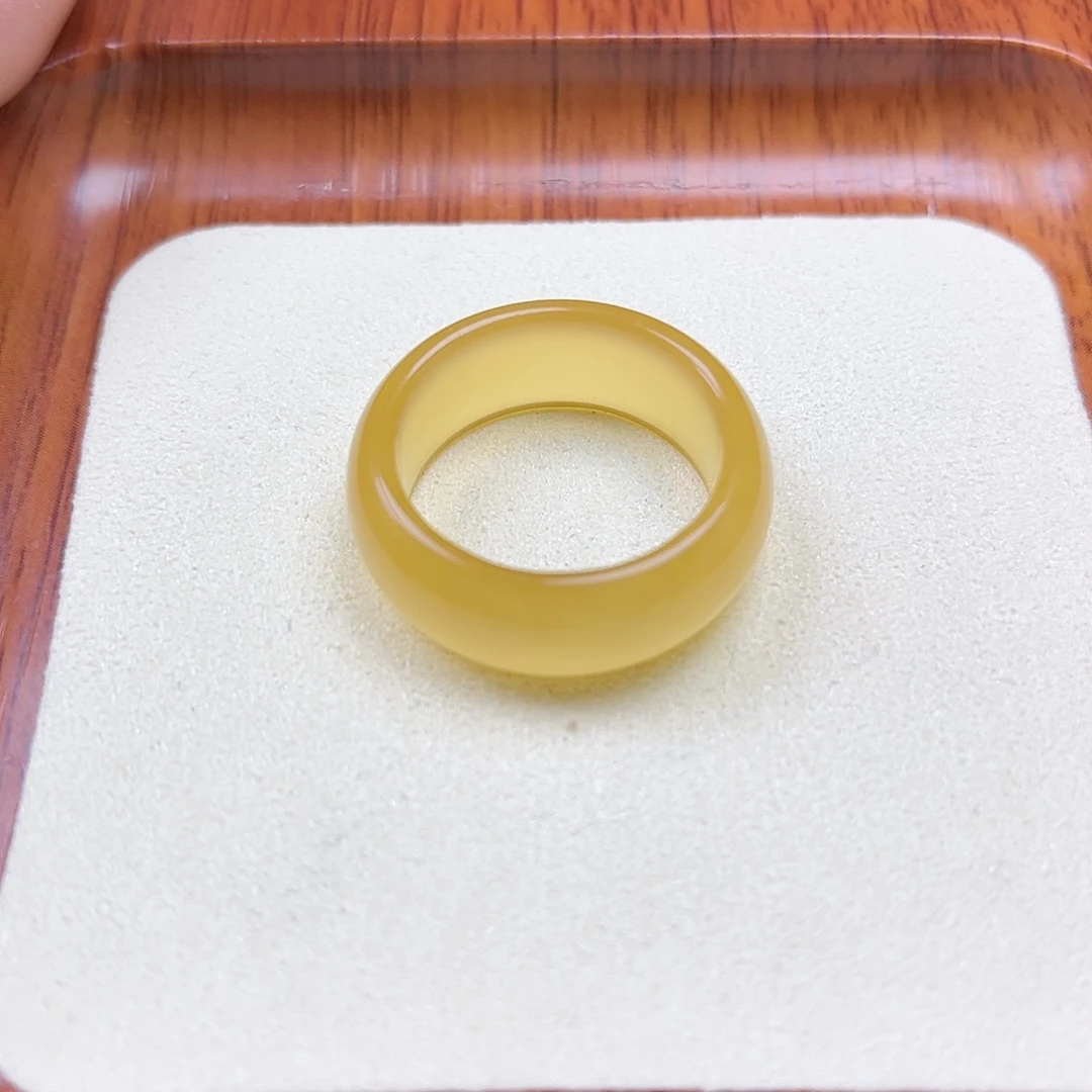 玛瑙/玉髓戒指未镶嵌