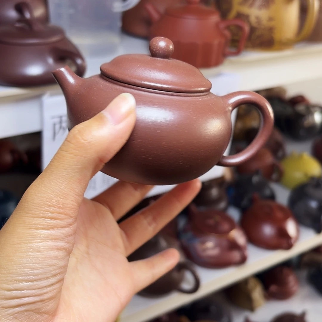甄选宜兴本土紫砂壶