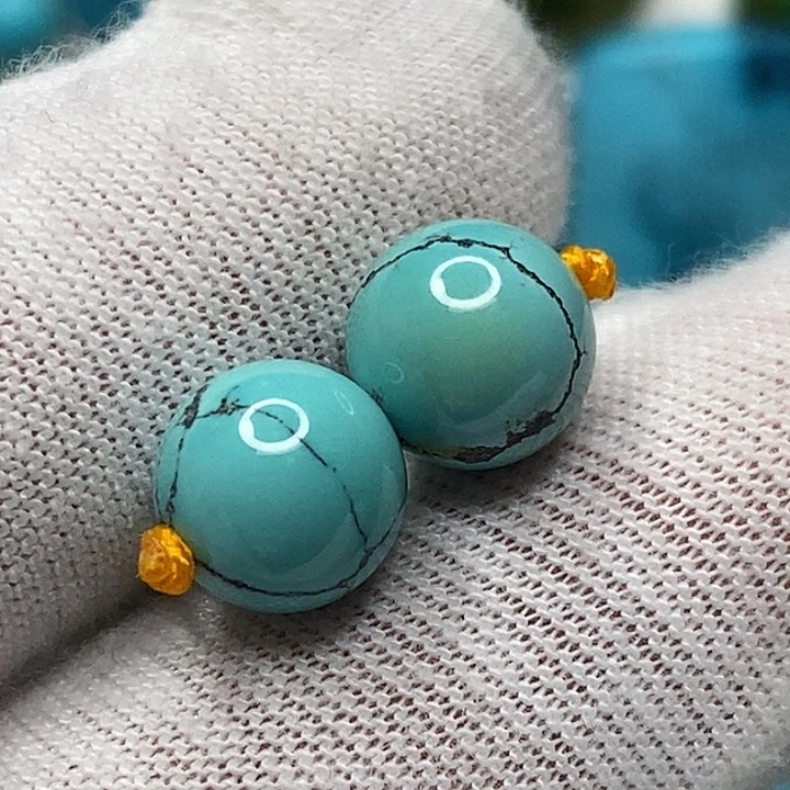 绿松石未镶嵌天然原矿 地大质检9.4mm