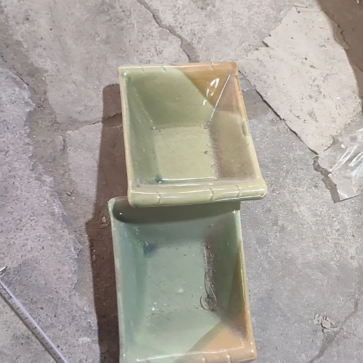 摆件陶瓷盘子碗啥都有