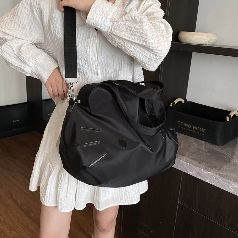 2025新款小众设计潮流时尚百搭大容量出行旅行包可爱少女托特大包