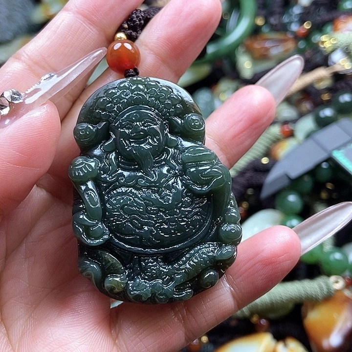 和田玉颈饰未镶嵌四**奶