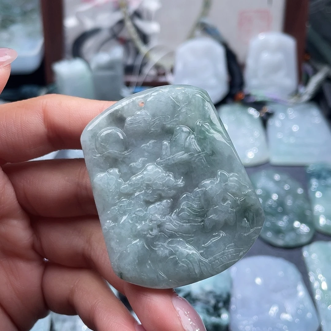 翡翠未镶嵌颈饰翡翠