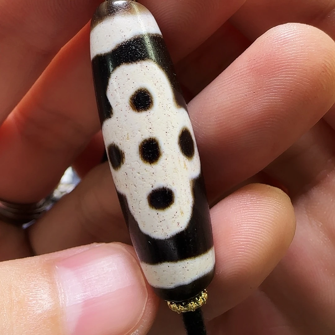 神***啊未镶嵌颈饰玛瑙/玉髓