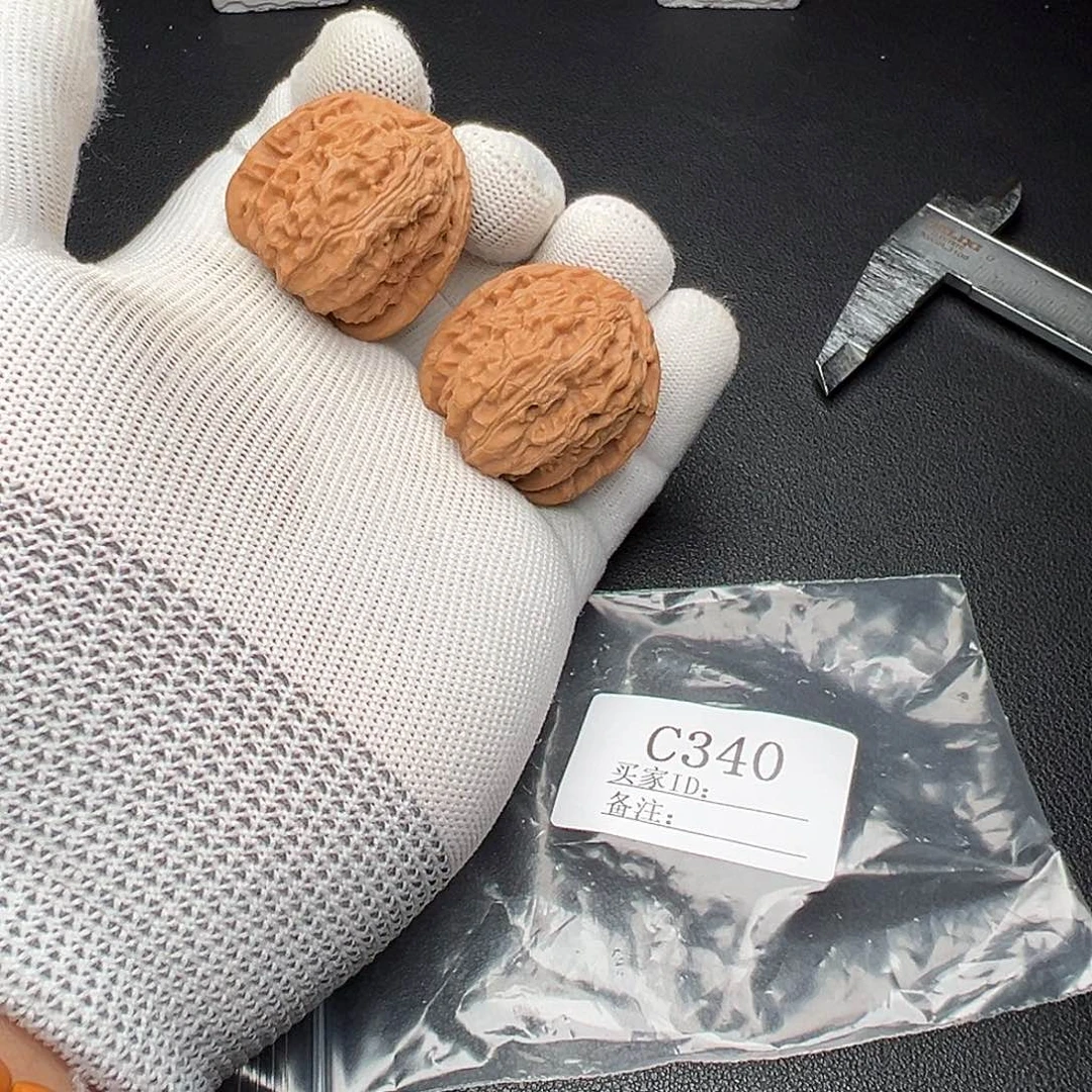 C340白狮子35尺尖部瑕疵