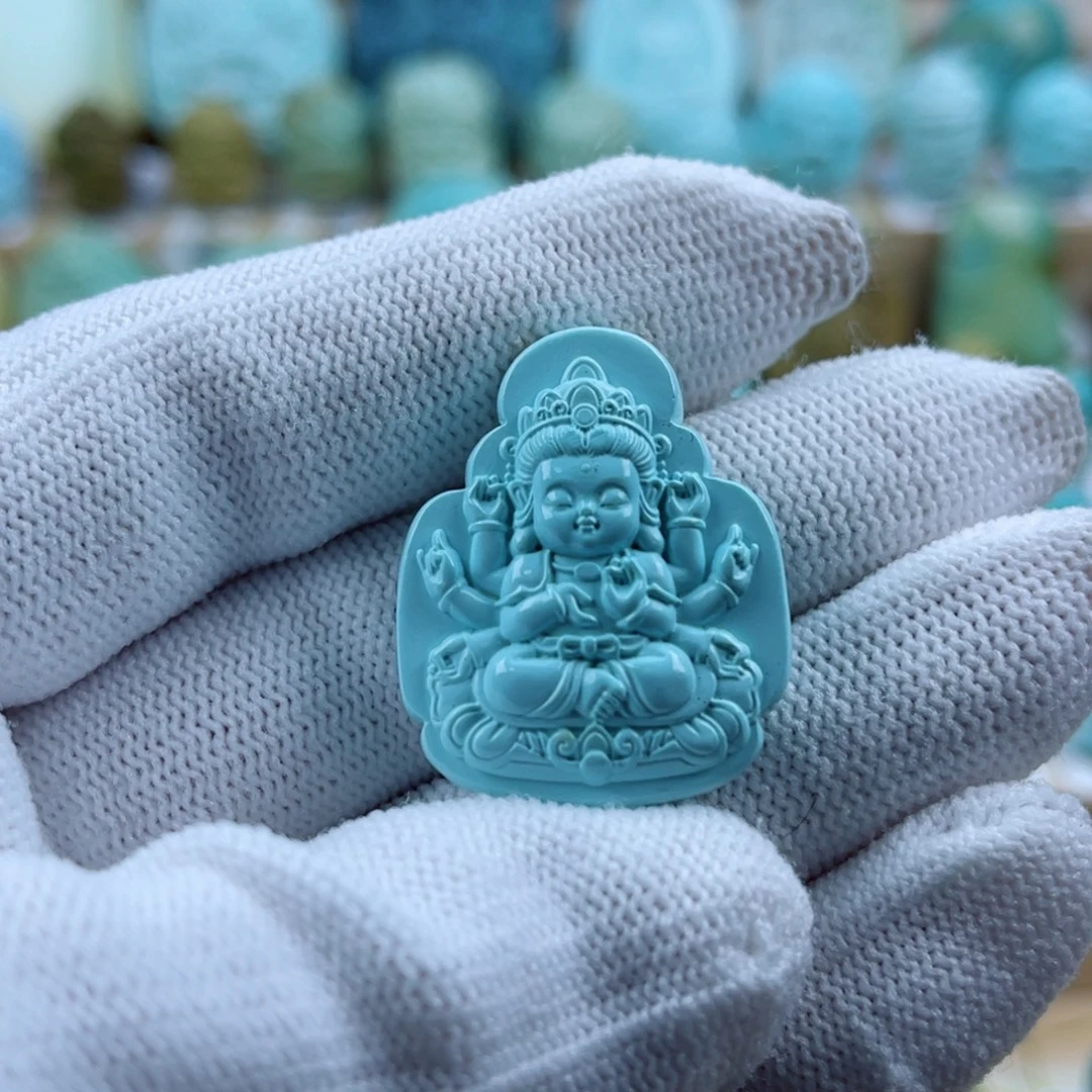 绿松石未镶嵌珠宝奇石