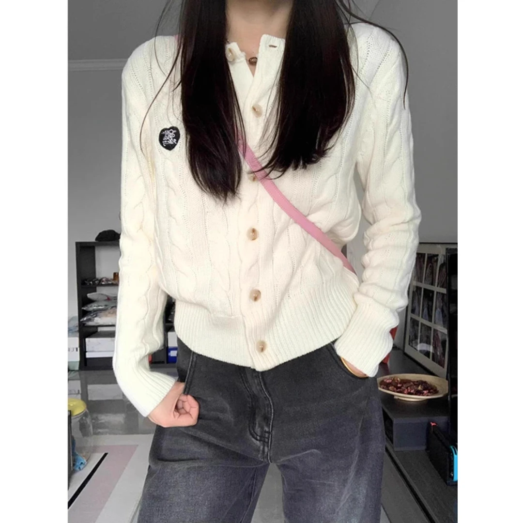 白色短款麻花针织开衫女秋冬学院风修身内搭打底衫毛衣外套韩版