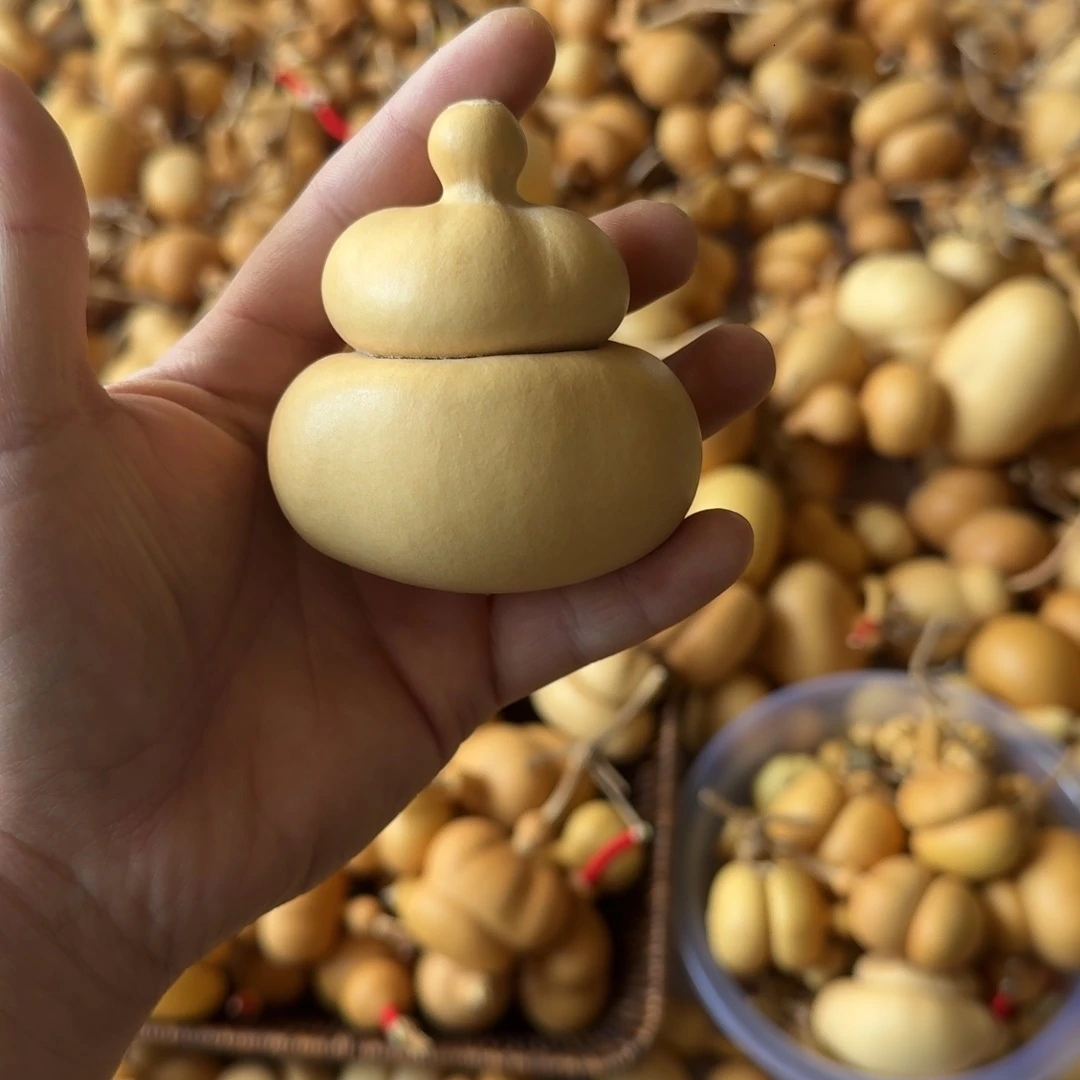 艾***W葫芦笙等多种形式进行宣传活动并为