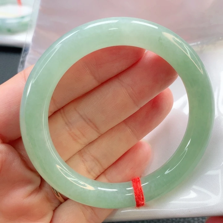 未镶嵌手镯翡翠52圆