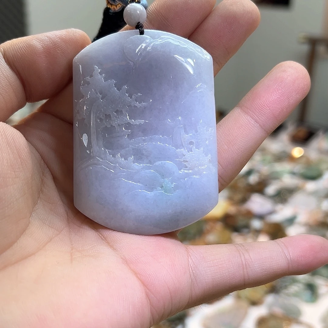 翡翠未镶嵌颈饰挂件