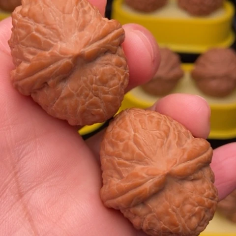 吊坠文玩核桃舍利子37全品