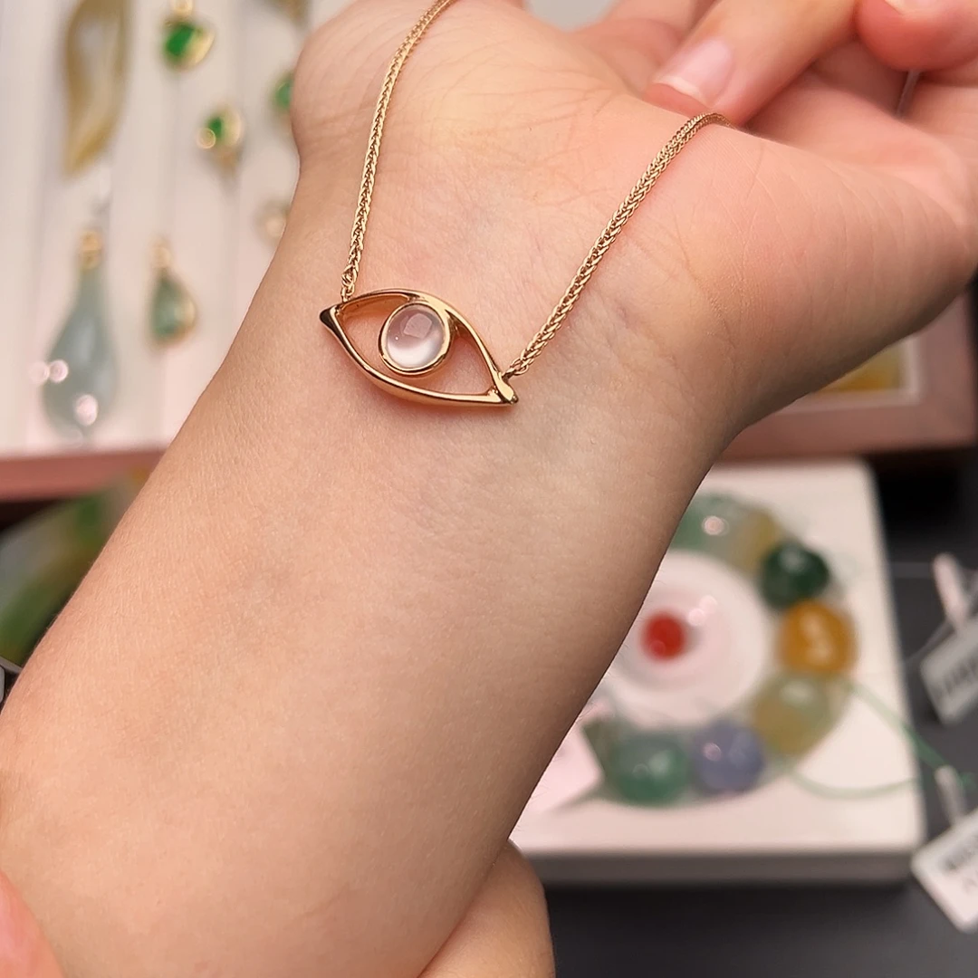 翡翠18K金镶嵌颈饰看见系列