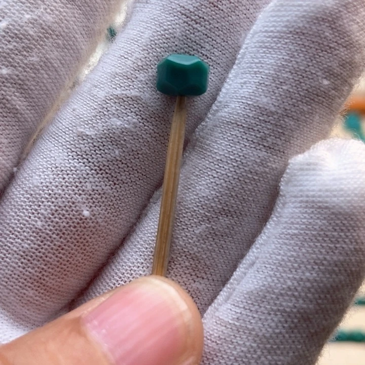 绿松石未镶嵌配饰j