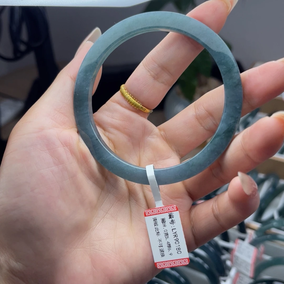 翡翠未镶嵌手镯张*59