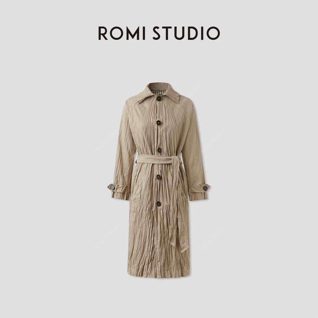 ROMI STUDIO 独特肌理感不规则褶皱翻领收腰风衣外套 RWCSWA3918