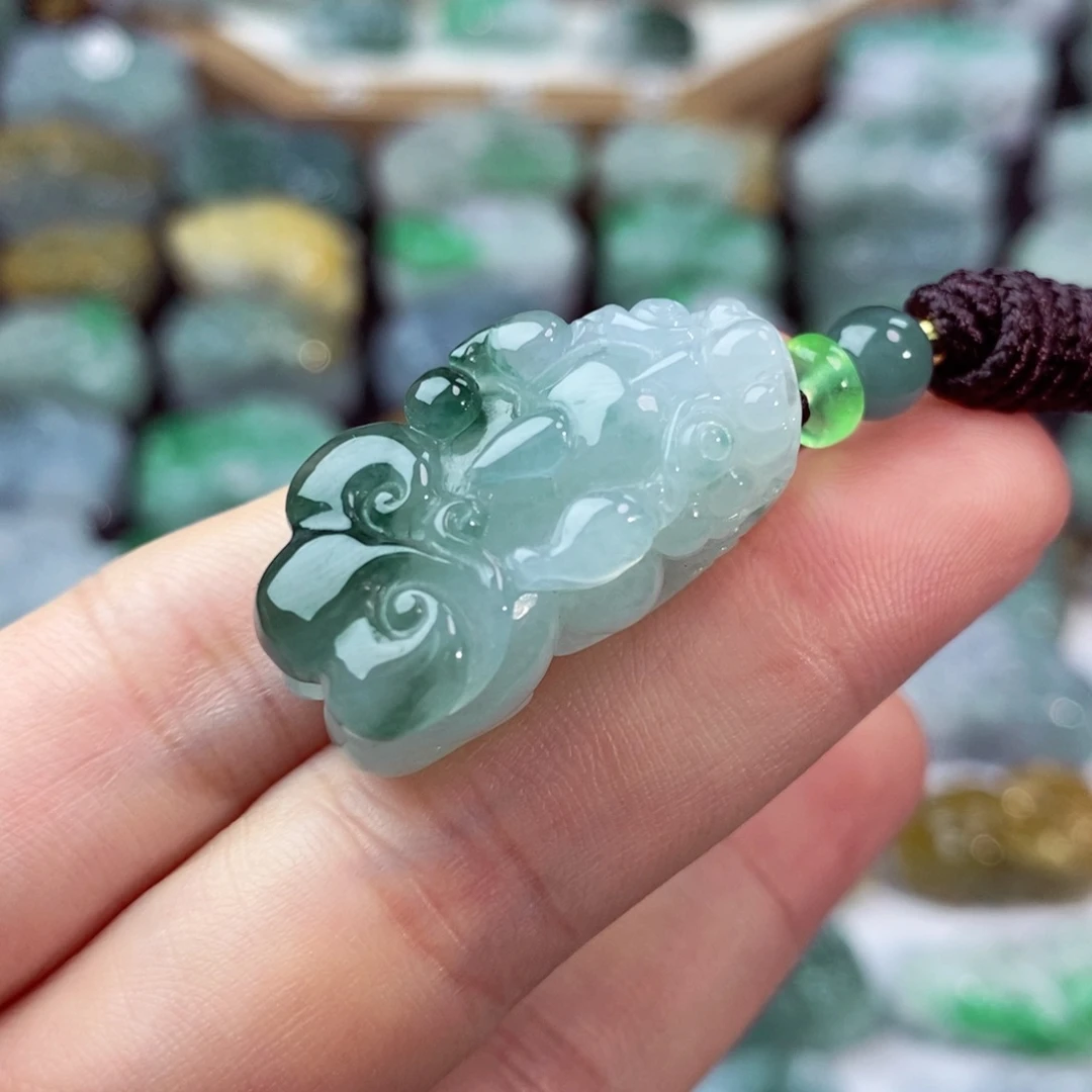 翡翠未镶嵌颈饰天然