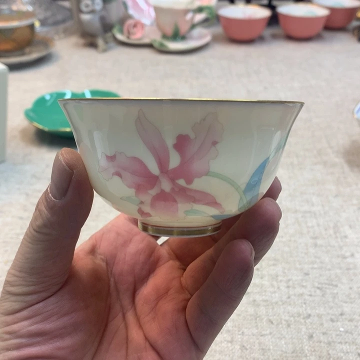 金瓷阁家的美丽瓷器