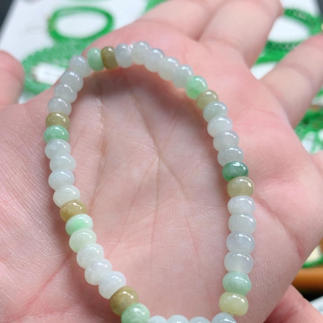 翡翠未镶嵌手链翡翠