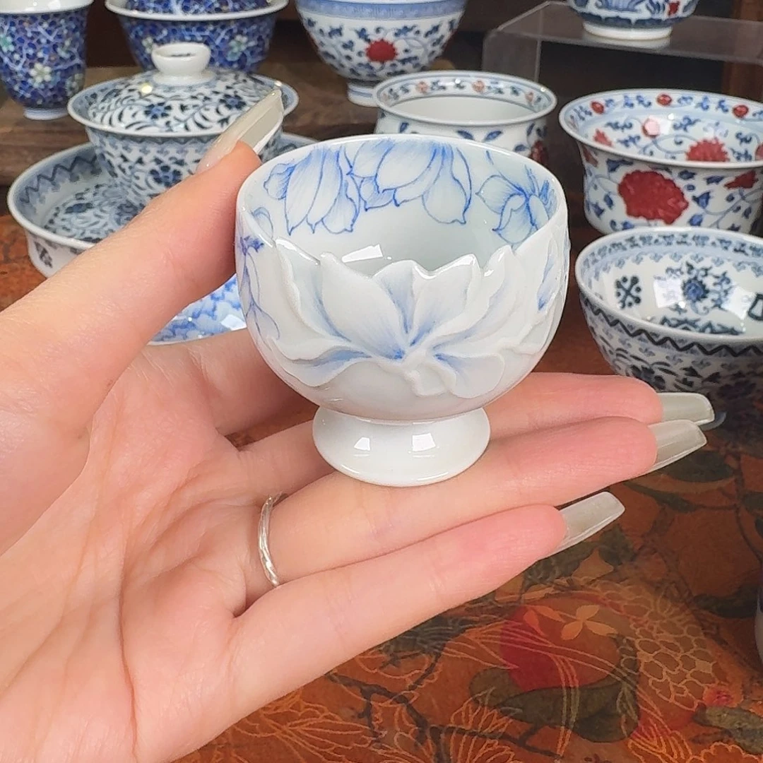 青樵轩雕刻玉兰花高足杯小号