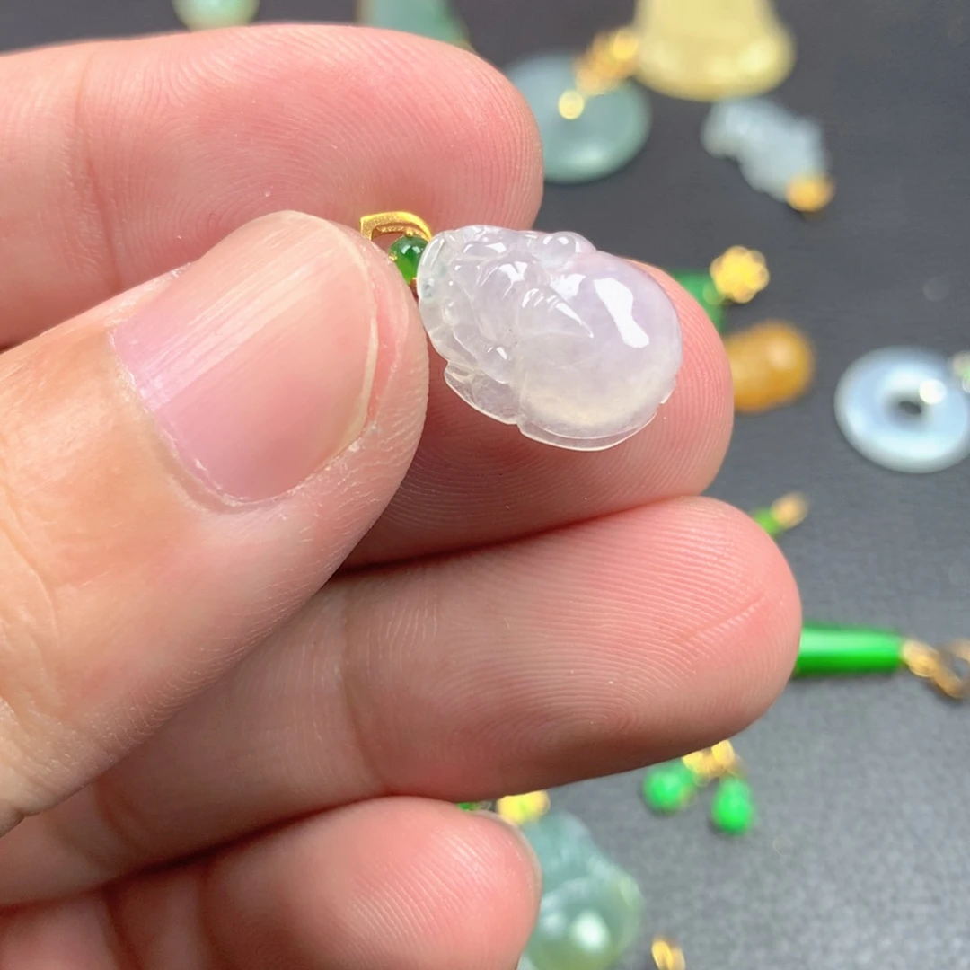 【闪购商品】颈饰18K金镶嵌翡翠
