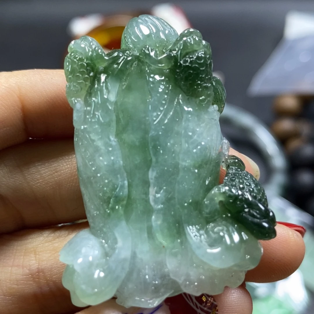 定制翡翠未镶嵌挂件