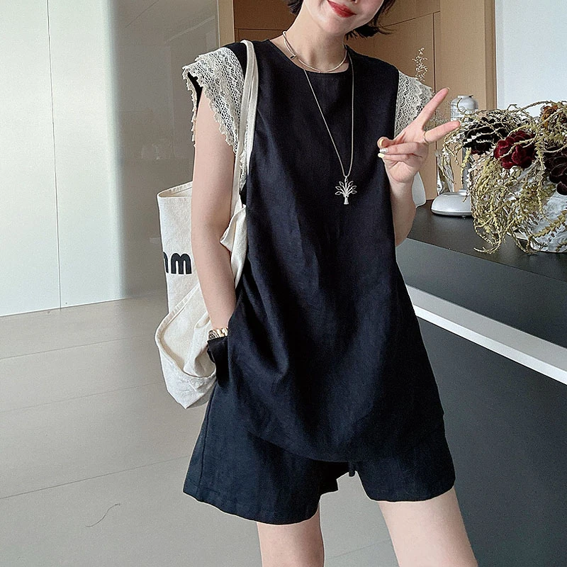 欧货重工蕾丝拼接上衣短裤两件套女夏季新款宽松巨显瘦搭配一整套