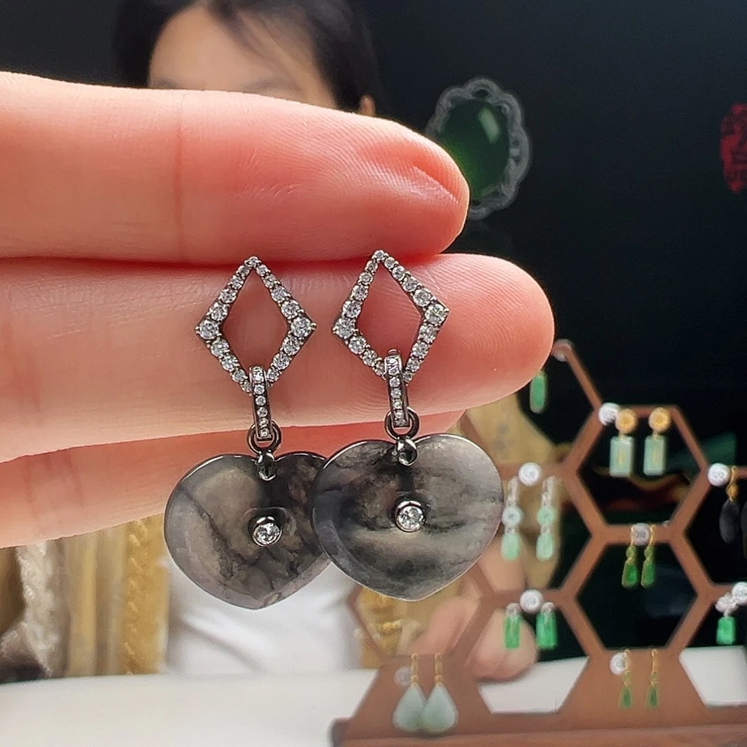 翡翠18K金镶嵌耳饰天然翡翠