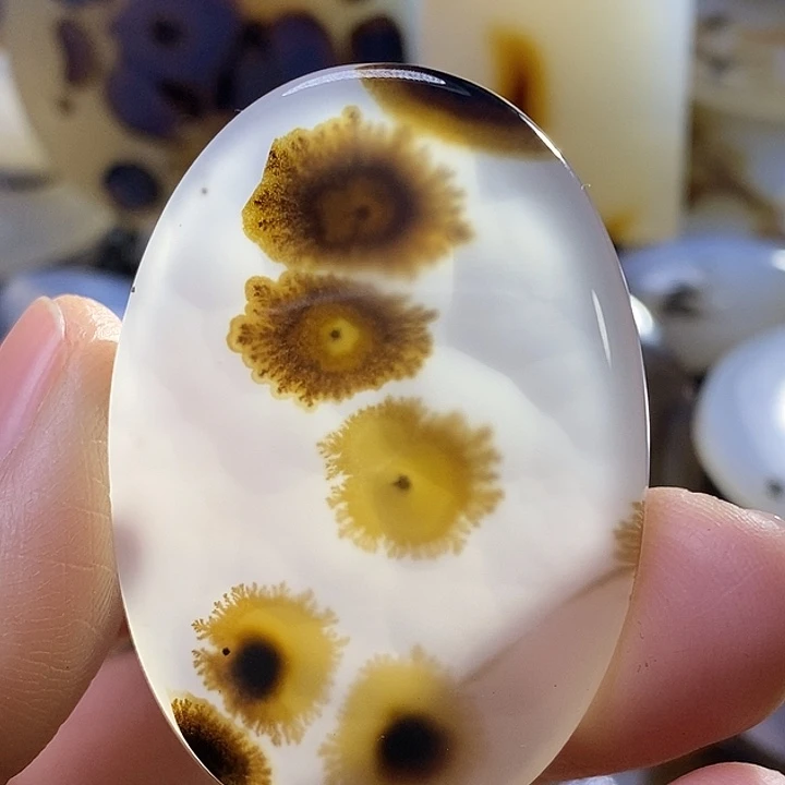 未镶嵌颈饰玛瑙/玉髓