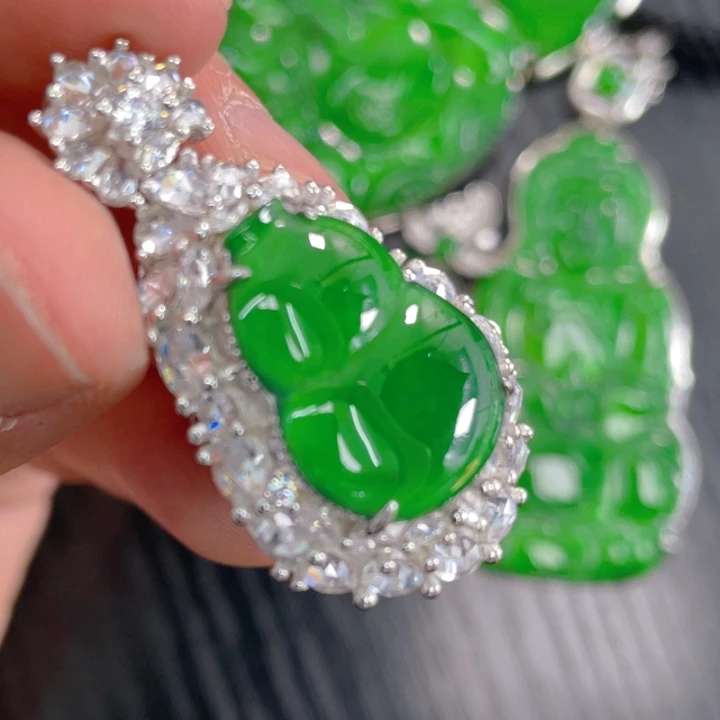 翡翠颈饰银S925镶嵌天然