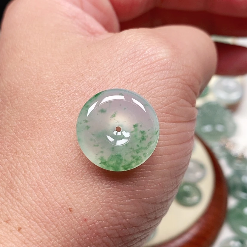 【闪购商品】颈饰未镶嵌翡翠