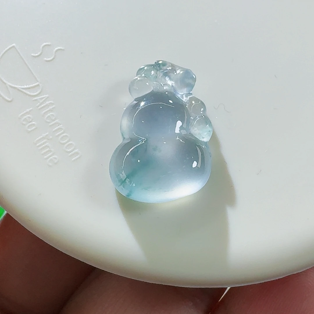 翡翠颈饰未镶嵌裸石