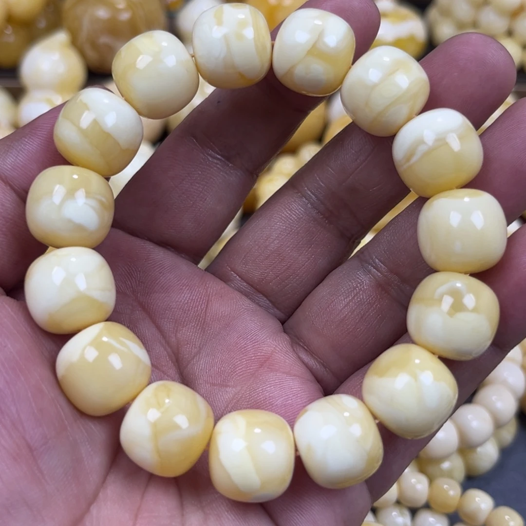 手串琥珀未镶嵌同料瓷白花老邢手串15mm