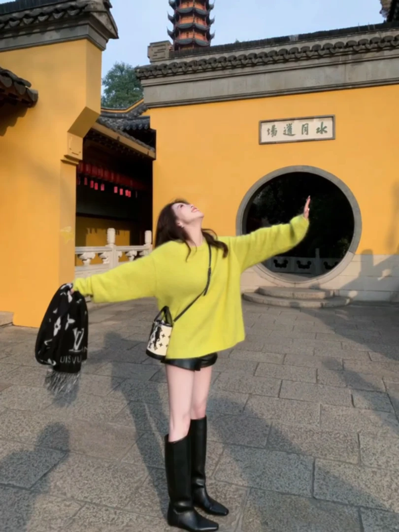 韩系高级感慵懒风毛衣2025秋季新款圆领针织衫百搭宽松显瘦上衣女