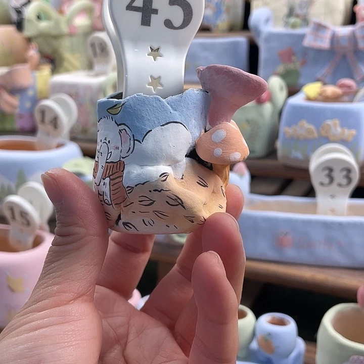 45…..手工手绘花盆