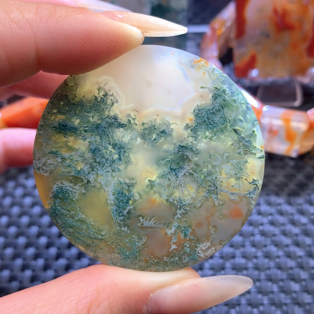 玛瑙/玉髓颈饰未镶嵌蝶**跹